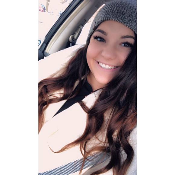 Meet your Posher, Alex - Picture 1 of 1